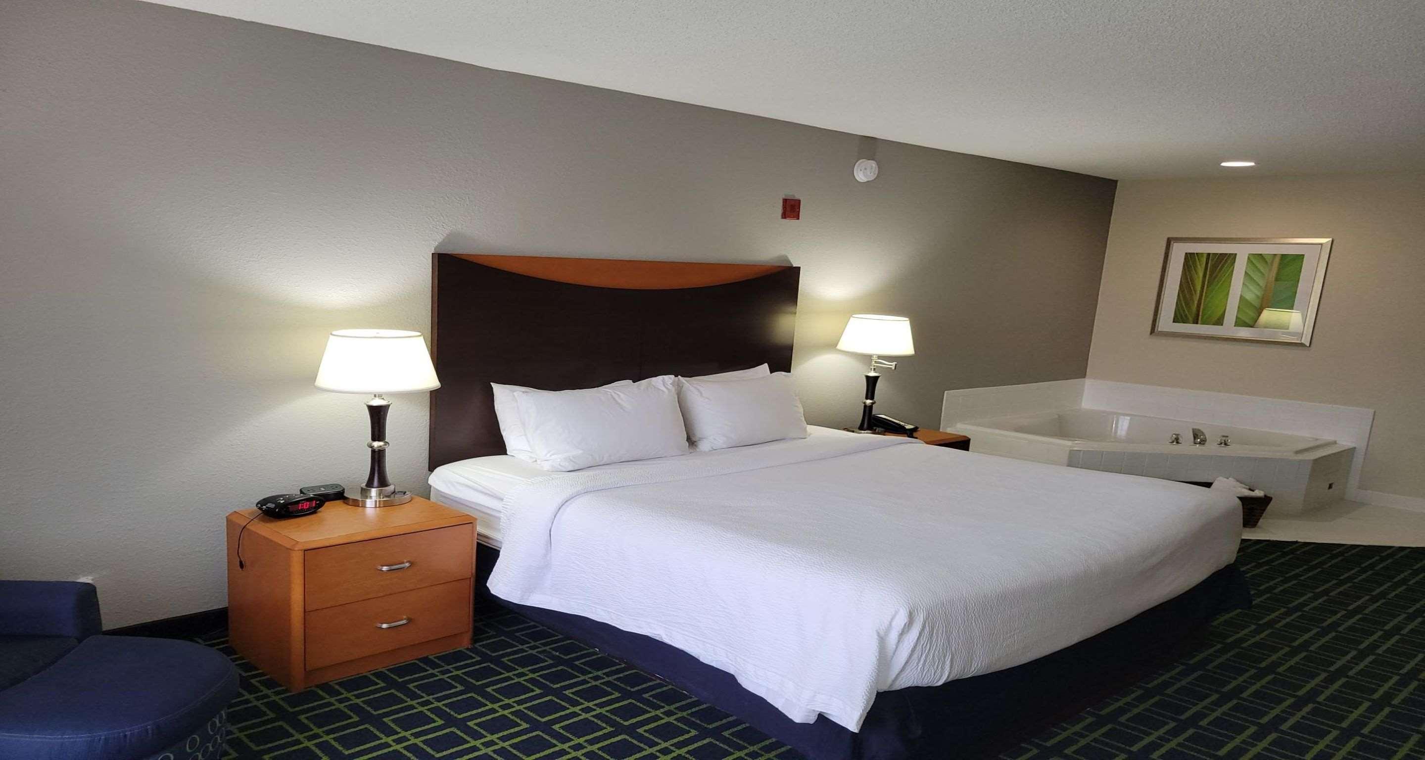 Best Western Louisville South - Shepherdsville Hillview Экстерьер фото
